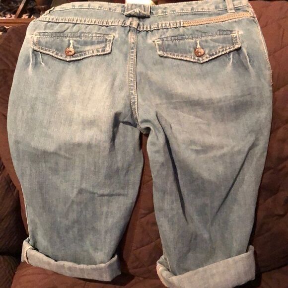 BRAND New Old Navy Girls Size 14 Capris Denim Jean - Picture 6 of 7